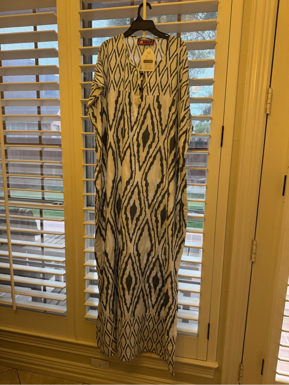 Women's Black & White Printed Kaftan Dress - Lightweight Cover-Up
